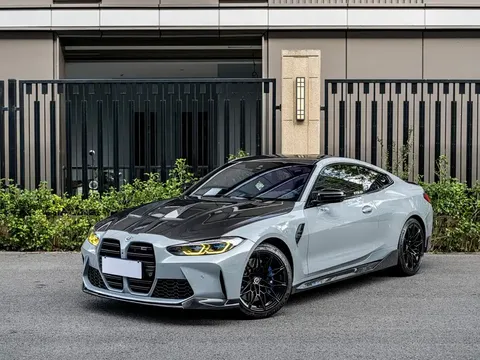 2022 BMW M4 Coupe