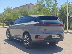 2025 BYD Tang DM-i 175KM — фото 9