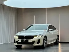 2022 BMW 6 Series GT 630i M, белый — фото 1