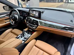 2022 BMW 6 Series GT 630i M, белый — фото 8