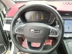 2022 Geely Atlas 1.8T DCT Smart, белый — фото 11
