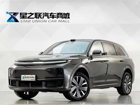2025 Li Auto L7 Pro