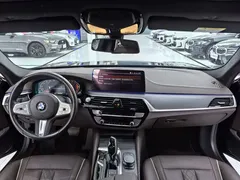 2023 BMW 5 Series 5 530Li M, чёрный — фото 7
