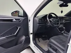 2021 Volkswagen T-Roc 280TSI DSG 4WD, белый — фото 11