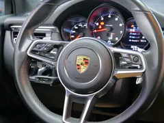 2021 Porsche Macan 2.0T, синий — фото 10