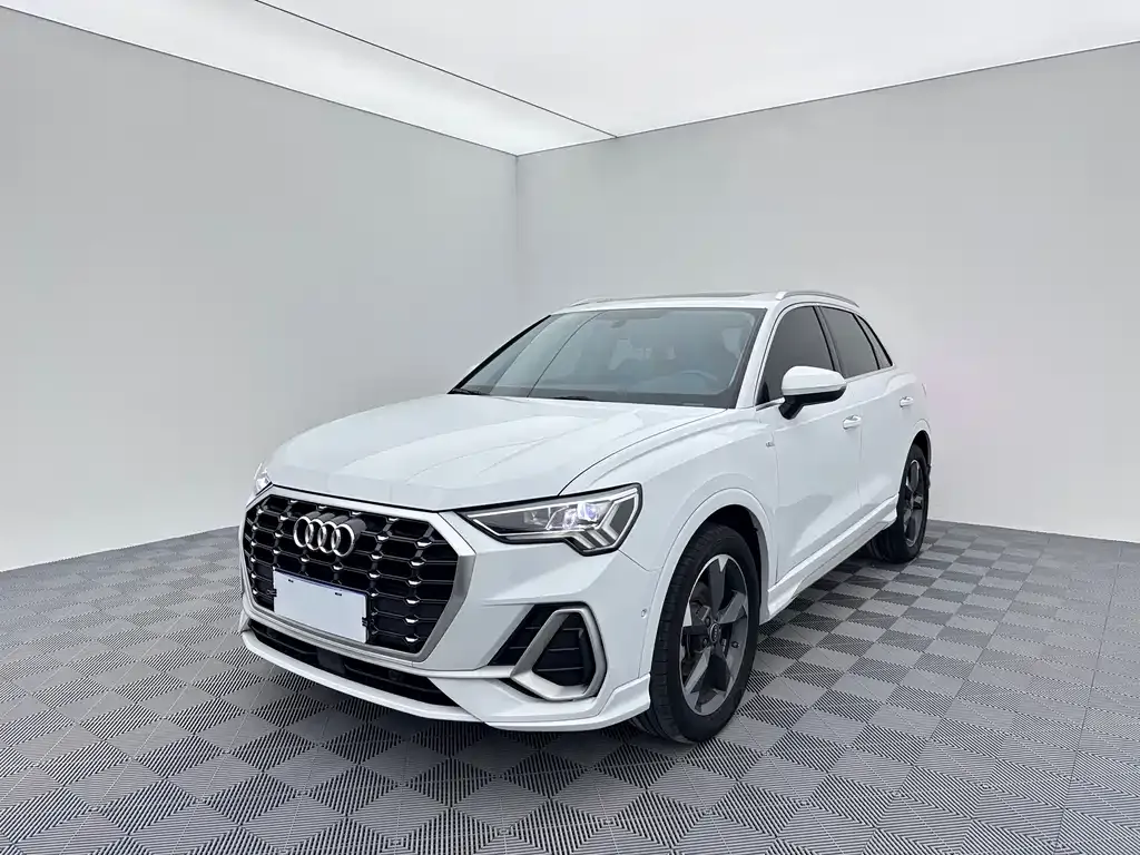 2022 Audi Q3 35 TFSI