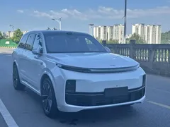 2025 Li Auto L8 Max, белый — фото 4