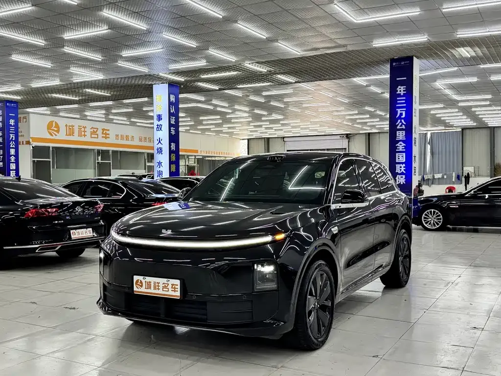 2025 Li Auto L6 Pro