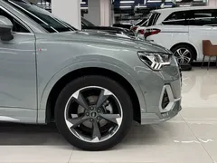 2023 Audi Q3 35 TFSI 1.4T, синий — фото 4