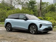 2024 Nio ES6 75kWh, синий — фото 3