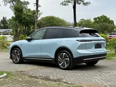 2024 Nio ES6 75kWh, синий — фото 19
