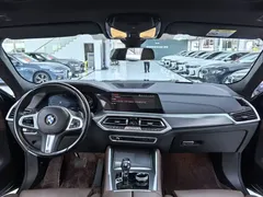 2022 BMW X6 M, чёрный — фото 7