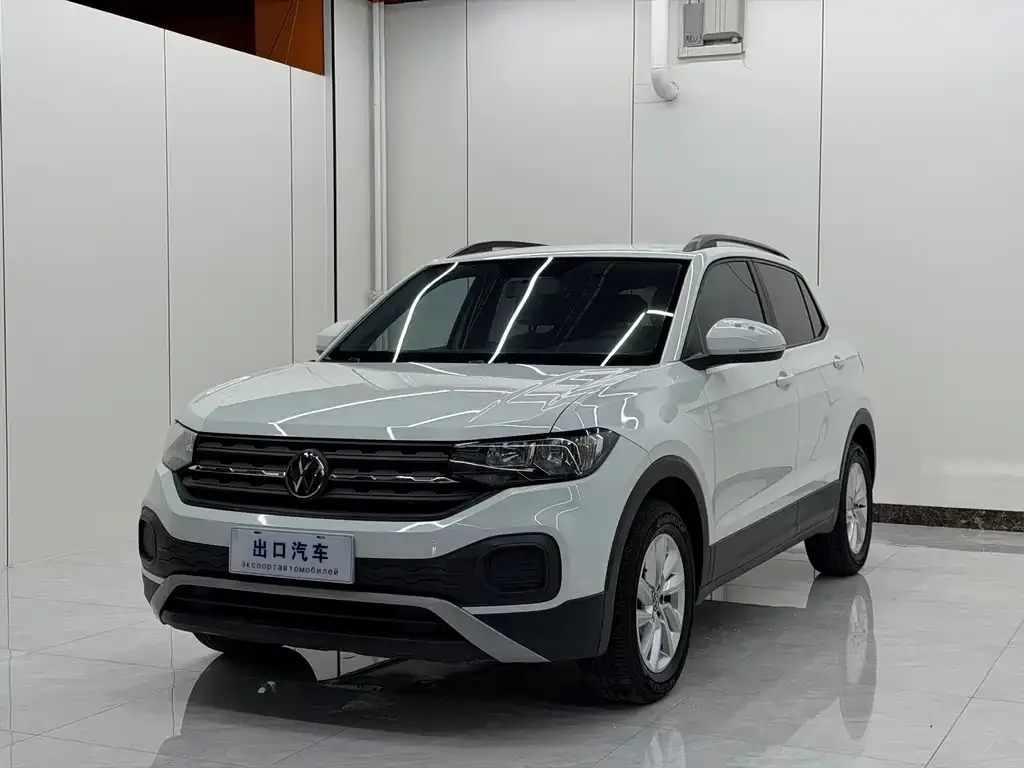 2021 Volkswagen Tacqua 1.5L AT