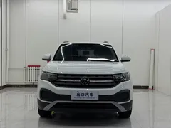 2021 Volkswagen Tacqua 1.5L AT, белый — фото 2