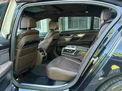 2019 BMW 7 Series 7 740Li M, чёрный — фото 13