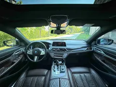 2019 BMW 7 Series 7 740Li M, чёрный — фото 18