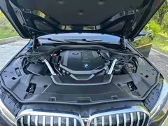 2019 BMW 7 Series 7 740Li M, чёрный — фото 24