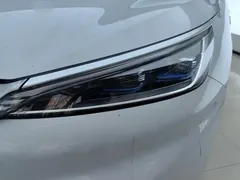 2023 BYD Yuan PLUS Champion 510km Excellence, белый — фото 5