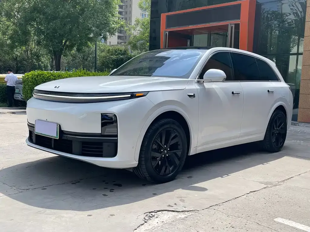2023 Li Auto L7 Pro