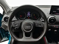 2022 Audi Q2L 35 TFSI Sport, синий — фото 11