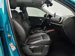 2022 Audi Q2L 35 TFSI Sport, синий — фото 20