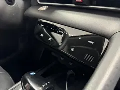 2022 Hyundai Elantra 1.5L CVT LUX Premium, синий — фото 11