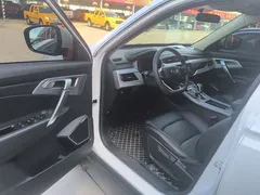 2021 Geely Atlas 1.8TD DCT 2WD Comfort, белый — фото 16