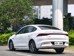 2021 BYD Qin PLUS 55KM, белый — фото 5