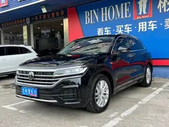 2021 Volkswagen Touareg 2.0TSI, чёрный — фото 2