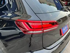 2021 Volkswagen Touareg 2.0TSI, чёрный — фото 10