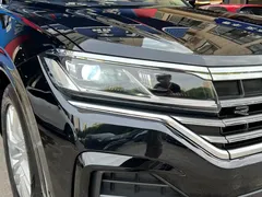2021 Volkswagen Touareg 2.0TSI, чёрный — фото 22