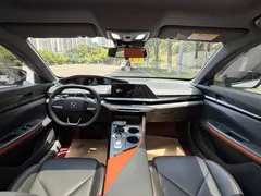 2022 Changan UNI-V 1.5T — фото 9