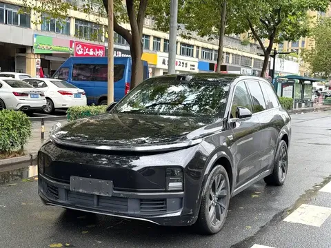 2023 Li Auto L8 Max