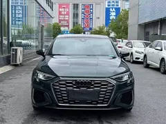 2023 Audi A3L Limousine 35 TFSI, зелёный — фото 2