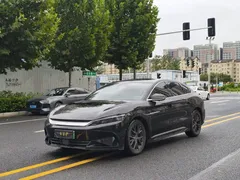 2025 BYD Han 125KM, чёрный — фото 1