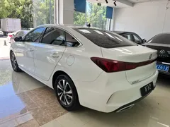 2023 Changan Eado PLUS 1.4T GDI DCT Premium, белый — фото 3