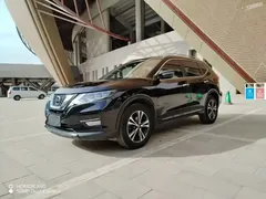 2020 Nissan X-Trail 2.5L XL ITS CVT 4WD, чёрный — фото 1