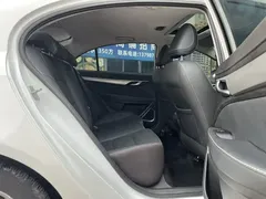 2021 Geely Emgrand 1.5L CVT, белый — фото 5