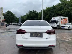2021 Geely Emgrand 1.5L CVT, белый — фото 8
