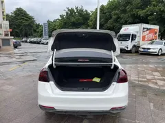 2021 Geely Emgrand 1.5L CVT, белый — фото 11