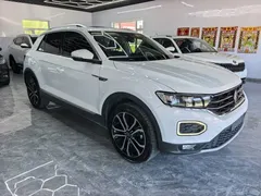 2022 Volkswagen T-Roc 280TSI DSG 2WD PLUS, белый — фото 2