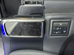 2021 Toyota Vellfire Hybrid 2.5L HV Luxury, белый — фото 15