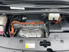 2021 Toyota Vellfire Hybrid 2.5L HV Luxury, белый — фото 24
