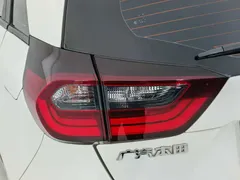 2021 Honda Fit 1.5L CVT, белый — фото 23