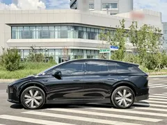 2025 Li Auto i6 2WD Standard, чёрный — фото 22