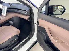 2024 Nio ES6 75kWh, белый — фото 11