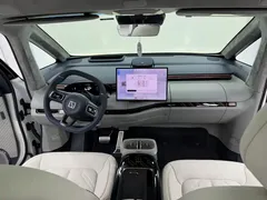 2025 Zeekr Mix Smart Driving, белый — фото 16