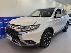 2020 Mitsubishi Outlander 2.0L 2WD Enjoy 7, белый — фото 1