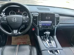 2020 Honda UR-V 240TURBO 2WD, чёрный — фото 7