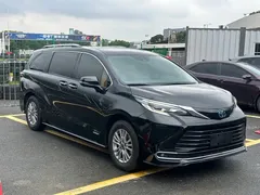 2021 Toyota Sienna 2.5L Hybrid Luxury, чёрный — фото 3